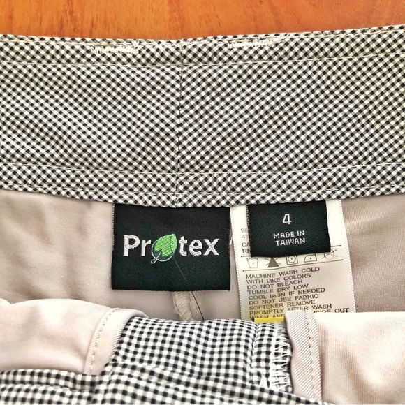 Prtex Y2K Gingham Medium Rise Casual Black & White Mini Cargo Skirt. US 04. - Picture 6 of 14